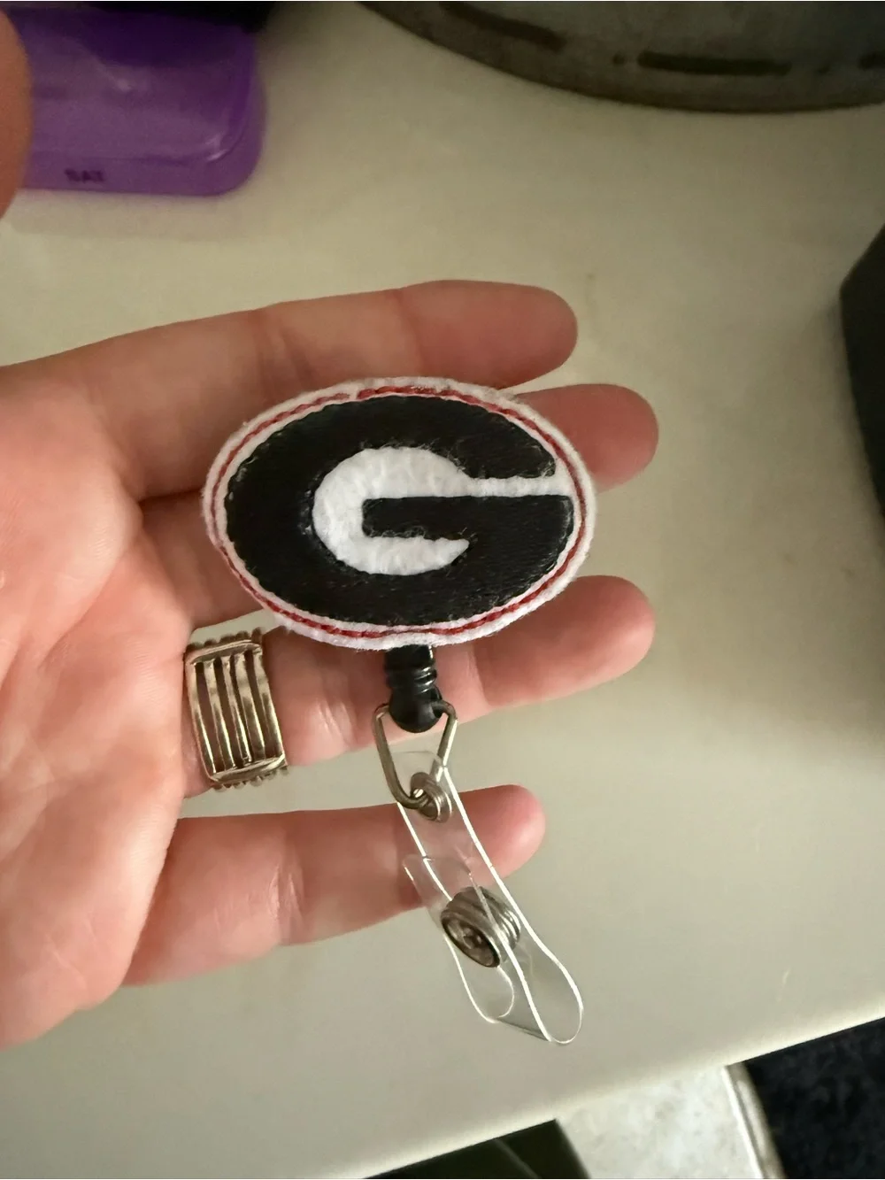 Georgia Bulldogs Black & White Badge Reel with Red Trim